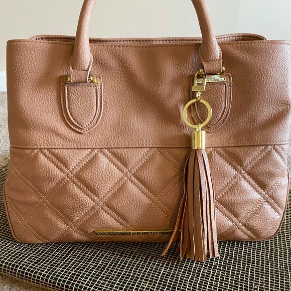 Steve Madden Handbags - NWOT Steve Madden Large Taupe Handbag